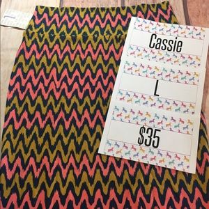 Cassie skirt